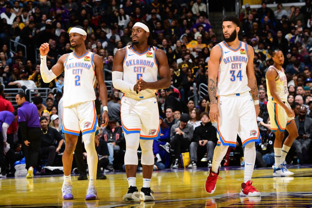 队的出色发 队的出色发